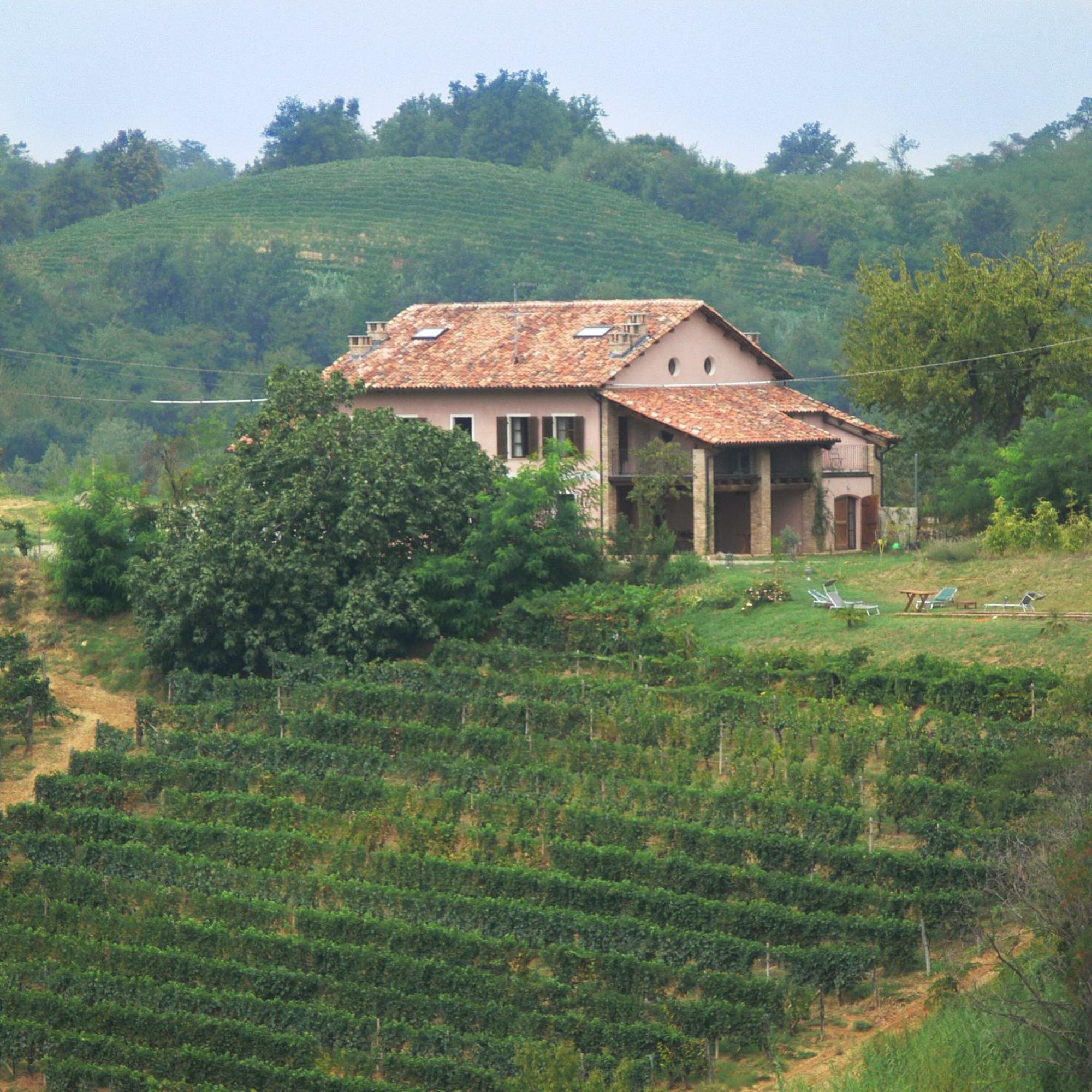 Casa Isabella ξενώνας Vaglio Serra Εξωτερικό φωτογραφία